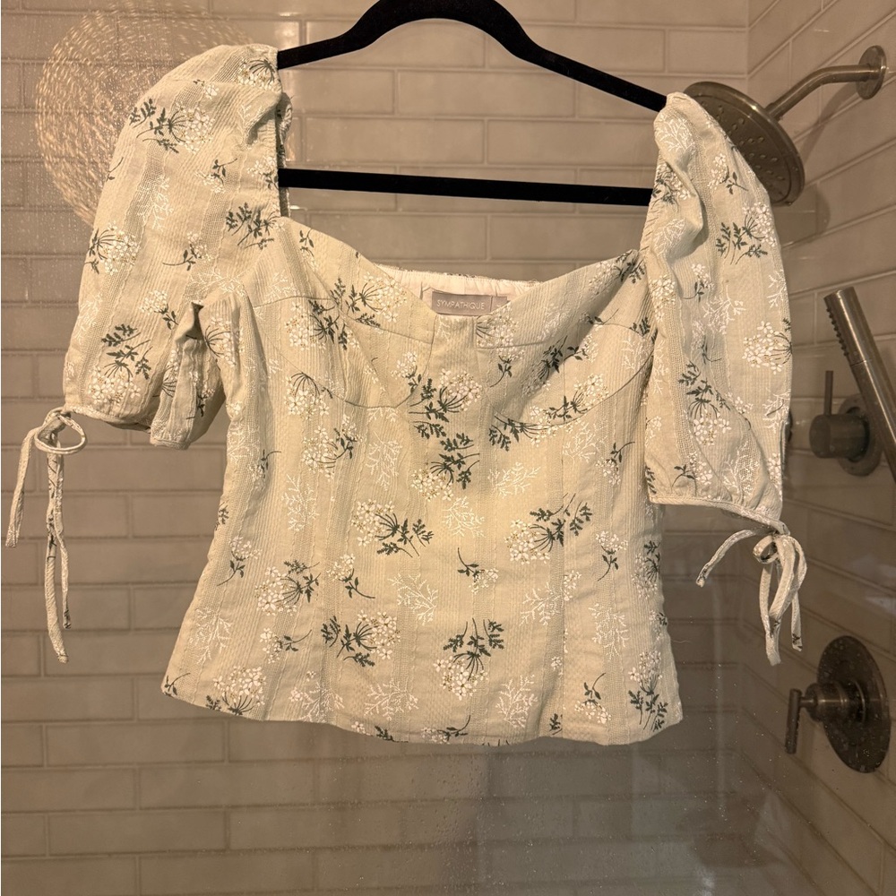Sympathique Floral Puff Sleeve Crop Top - Cream and Green